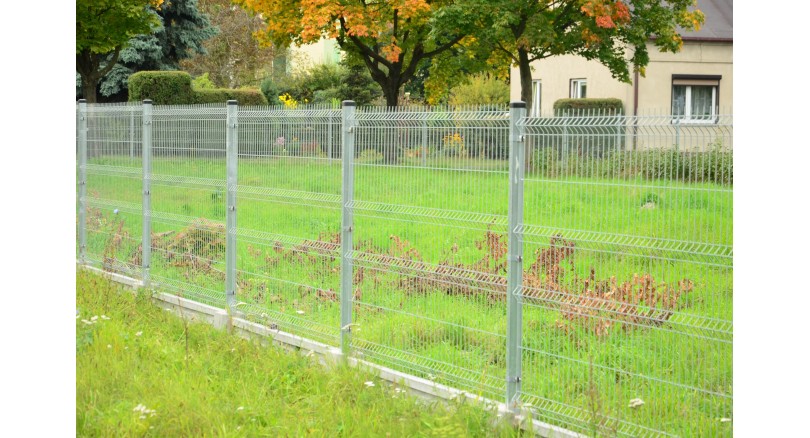 Nejlevnější panelový plot.