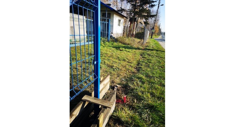 Jak čistit kovový plot, tj.